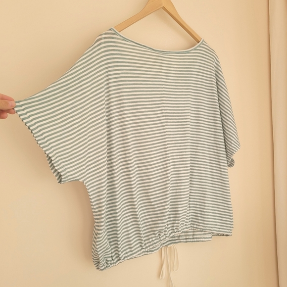 NWT Max Studio Drawstring Waist Top Size 2x - Picture 3 of 8